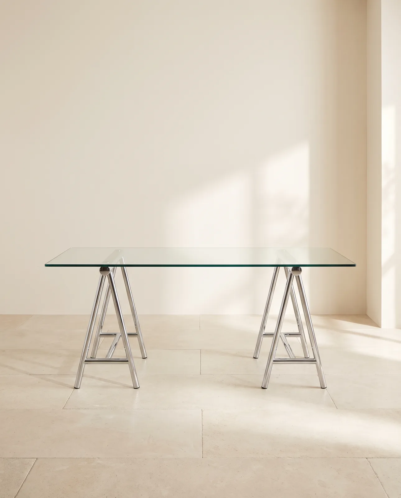 LC10-P Tisch